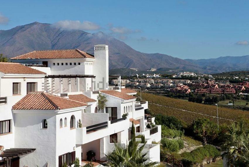 Luxury Apartment Set In Dona Julia Golf Course Casares Eksteriør bilde